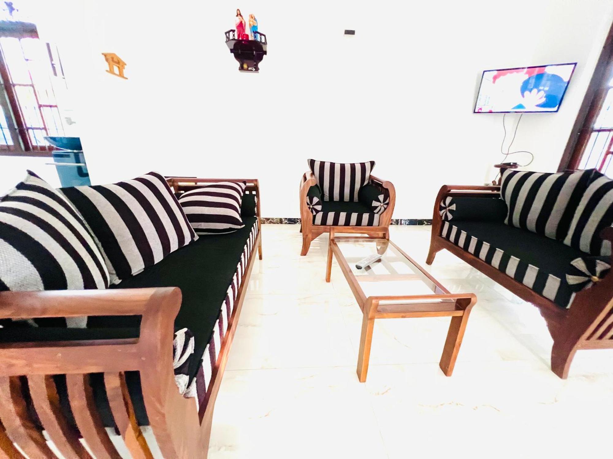 Ahasna Airport Villa Negombo Exteriér fotografie